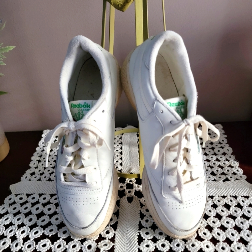 Reebok Classics Leather Sneakers